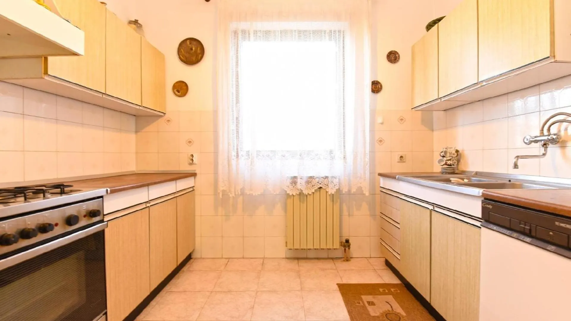 Apartment Ferienwohnung Fuer 8 Personen Ca 160 Qm In Fazana, Istrien Istrische Riviera Valbandon